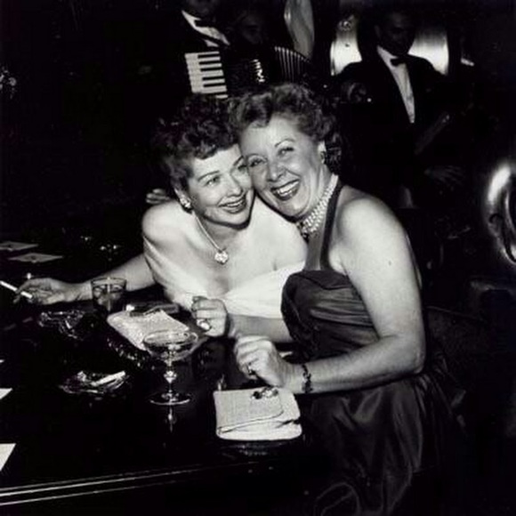 Meet your Posher, Emily - Picture 1 of 1